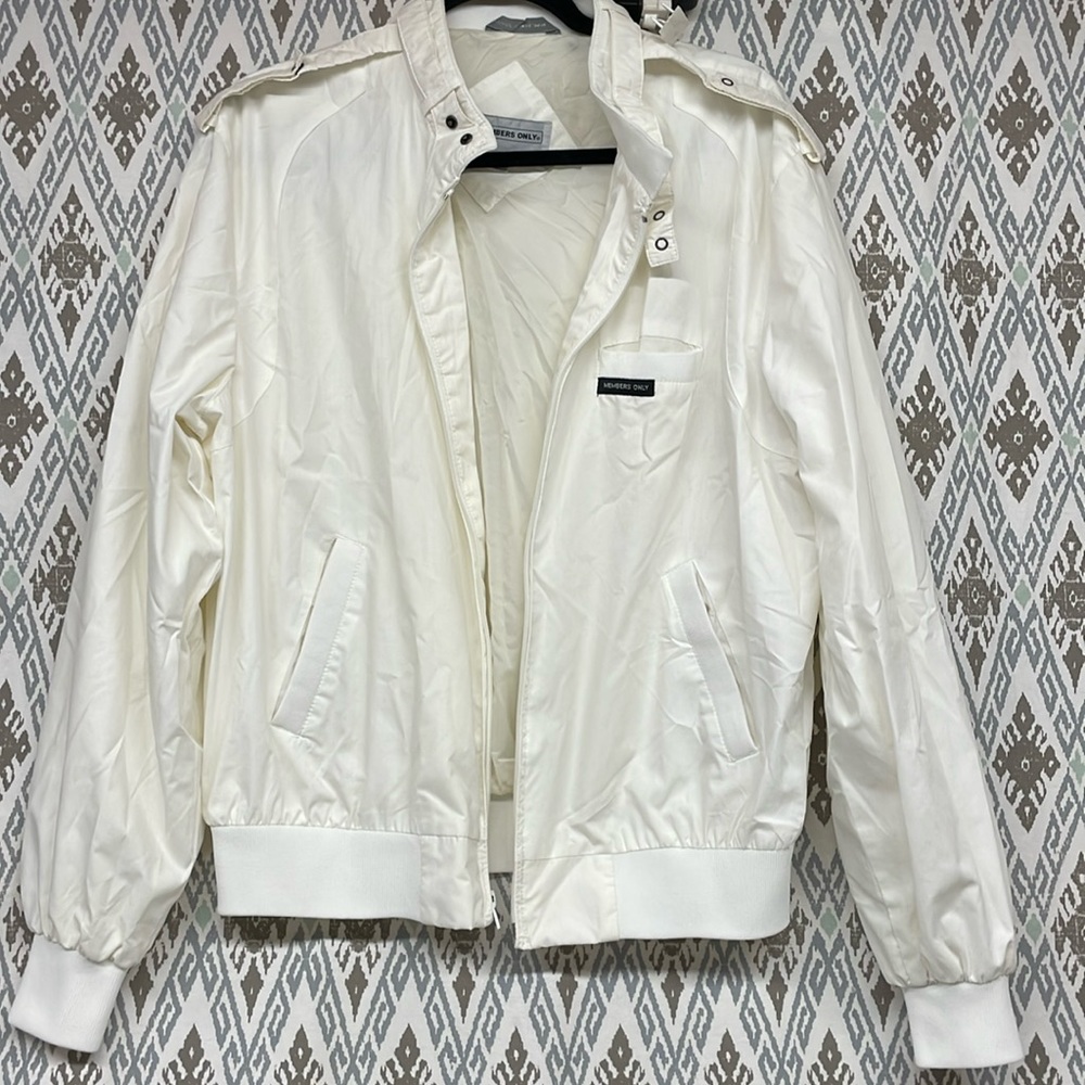 Members only jacket, size 44